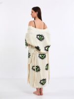 Großes grünes Auge Kimono
