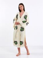 Großes grünes Auge Kimono