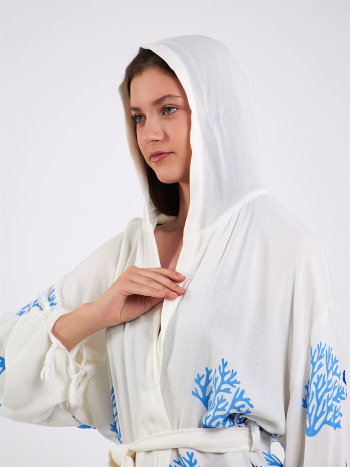 Blue Tree Hooded Pareo Blue Tree Hooded Pareo