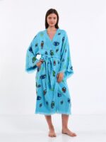 Bunte Augen Türkisfarbener Kimono