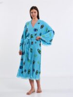 Bunte Augen Türkisfarbener Kimono