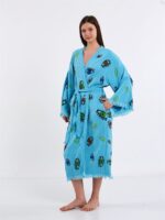 Bunte Augen Türkisfarbener Kimono