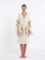 كيمونو بقلنسوة الأحلام