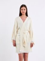 كيمونو عروس قصير أكرو