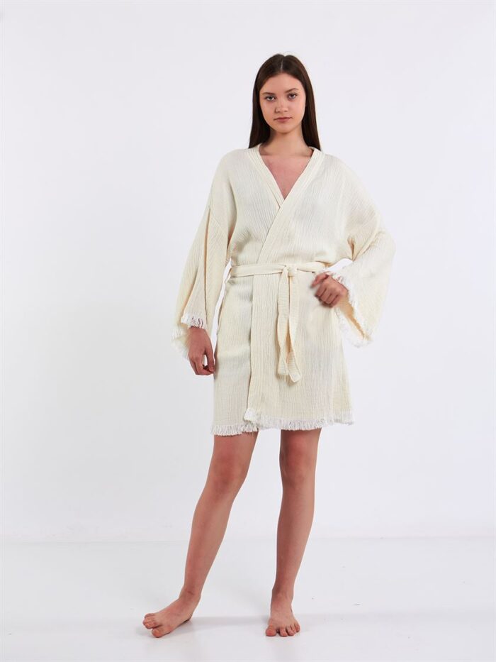 كيمونو عروس قصير أكرو كيمونو عروس قصير أكرو