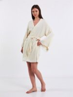 كيمونو عروس قصير أكرو