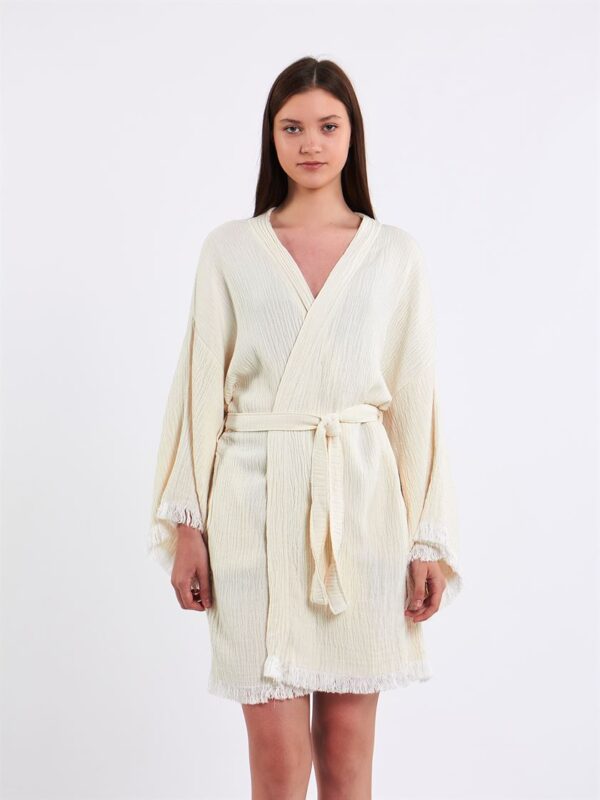 كيمونو عروس قصير أكرو