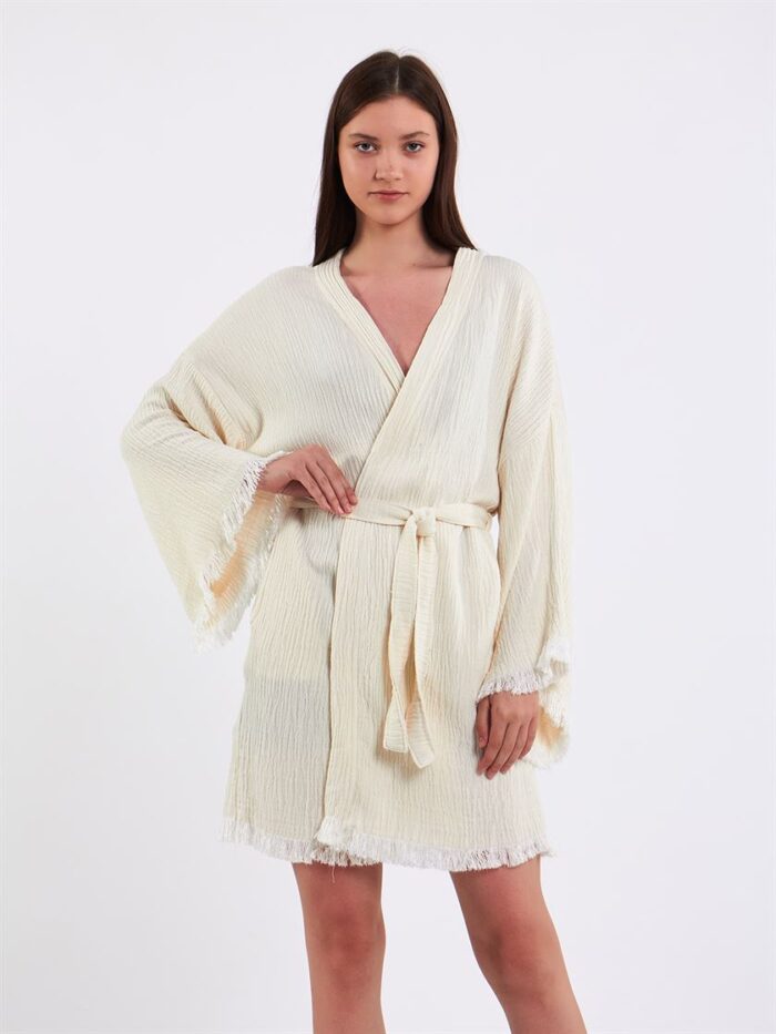 كيمونو عروس قصير أكرو كيمونو عروس قصير أكرو