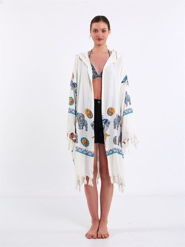 صوفية بقلنسوة ماندالا الفيل ذات القلنسوة