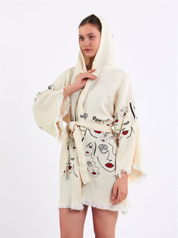 Face Art Kapşonlu Kısa Kimono Face Art Kapşonlu Kısa Kimono