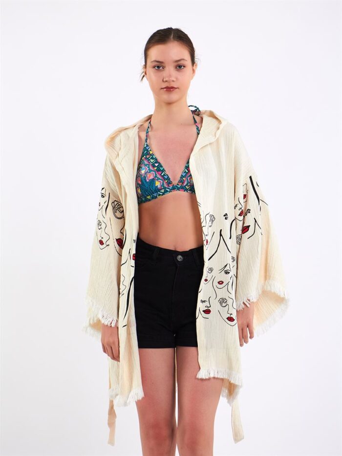 Face Art Kapşonlu Kısa Kimono Face Art Kapşonlu Kısa Kimono