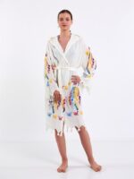 Federn Pareo mit Kapuze