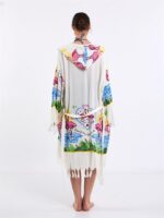 صوفية بقلنسوة فلامنغو