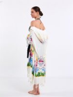 صوفية بقلنسوة فلامنغو