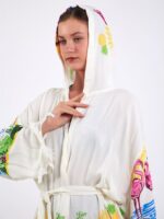 صوفية بقلنسوة فلامنغو