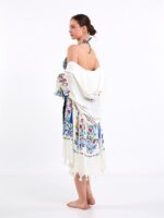 إزنيق صوفية بقبعة بقلنسوة