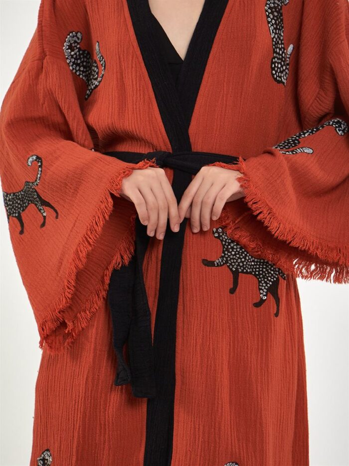 Leopar Kuşaklı Kısa Kimono Kiremit Leopar Kuşaklı Kısa Kimono Kiremit
