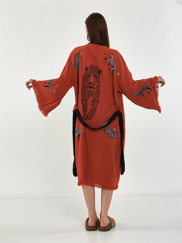 Leopar Kuşaklı Kısa Kimono Kiremit Leopar Kuşaklı Kısa Kimono Kiremit