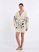 Little Blue Eyes Kurzer Kimono mit Kapuze