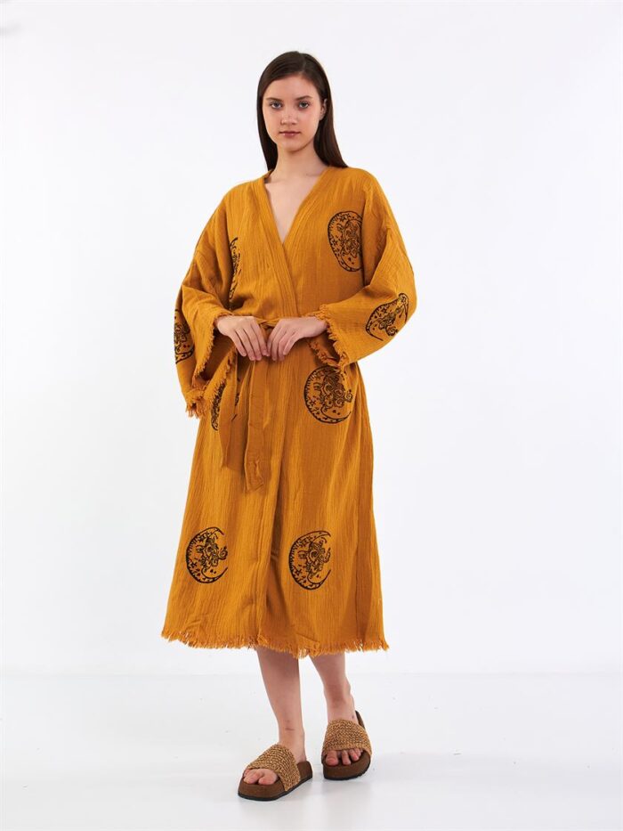 كيمونو كيمونو بحزام من الخردل القمري كيمونو كيمونو بحزام من الخردل القمري