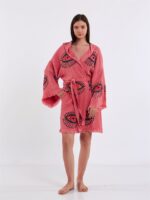 Orangefarbene Augen Korallen Kimono
