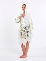 صوفية بقلنسوة سي لايف بغطاء للرأس