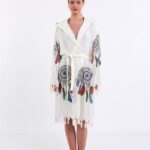 Tribal Pareo mit Kapuze