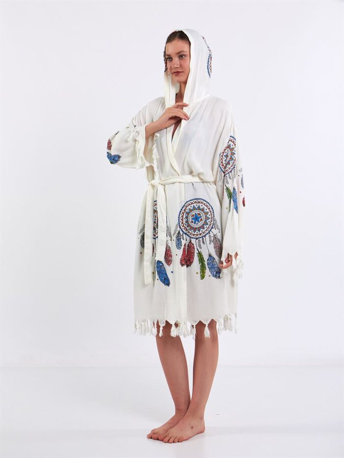 Tribal Kapşonlu Pareo Tribal Kapşonlu Pareo