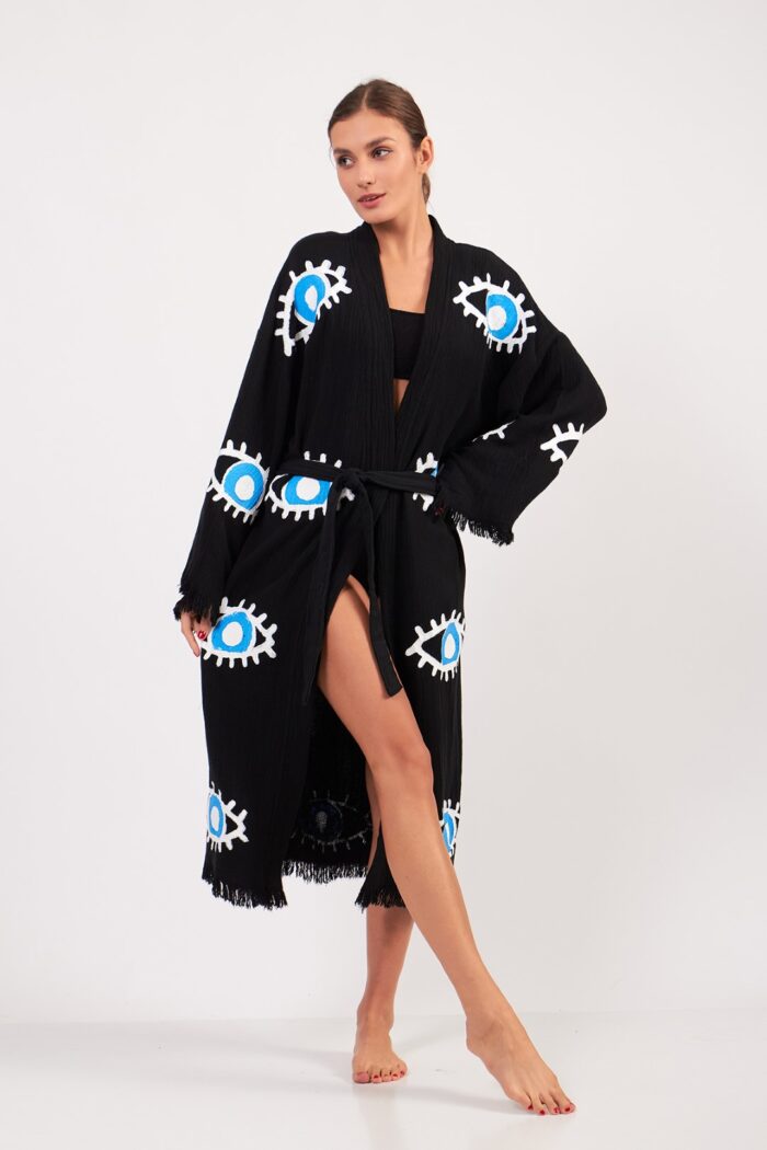 augengemusterter-rass-bedruckter-baumwoll-musselin-kimono-schwarz Göz Desenli Taş Baskılı Pamuklu Müslin Kimono Siyah – Bild 6