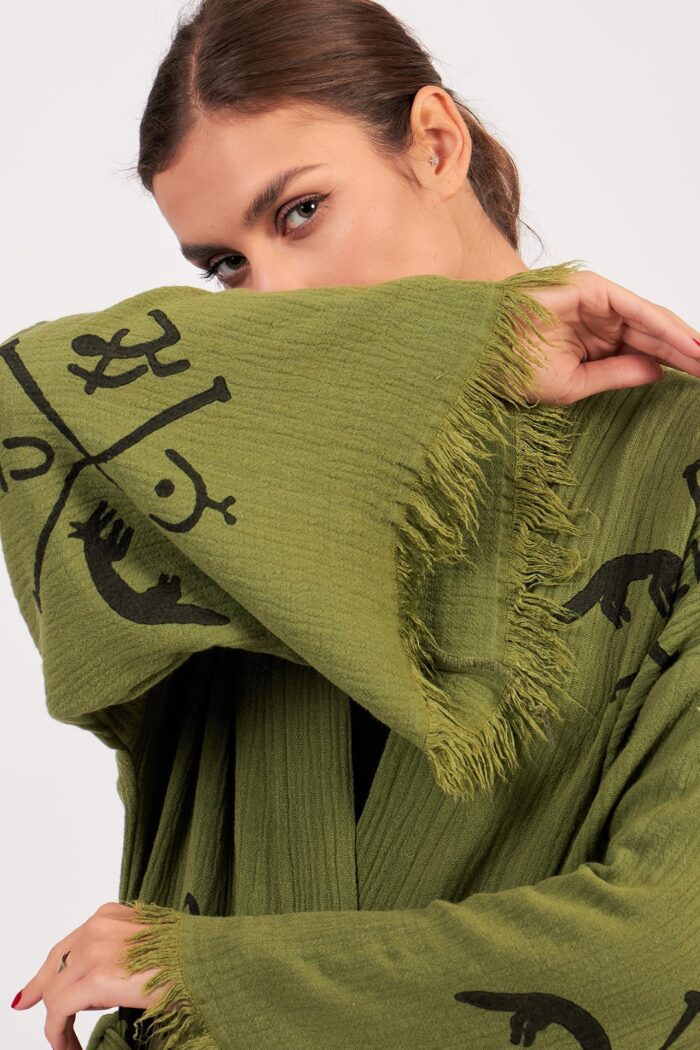 gobeklitepe-stone-printed-cotton-muslin-kimono-green Göbeklitepe Taş Baskılı Pamuklu Müslin Kimono Yeşil - Image 10