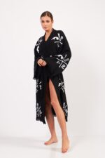 Göbeklitepe Taş Baskılı Pamuklu Müslin Kimono Siyah - الصورة 8
