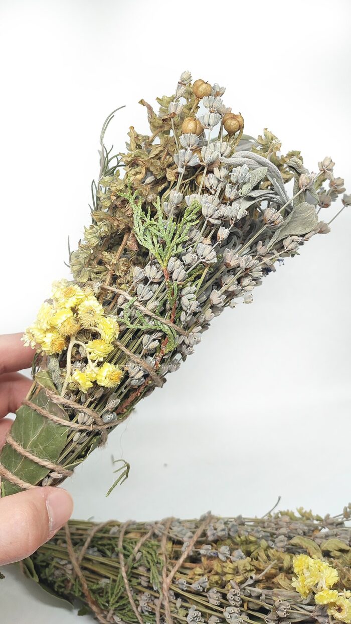 Doğal Çiçek Tütsüsü Doğal Çiçek Tütsüsü