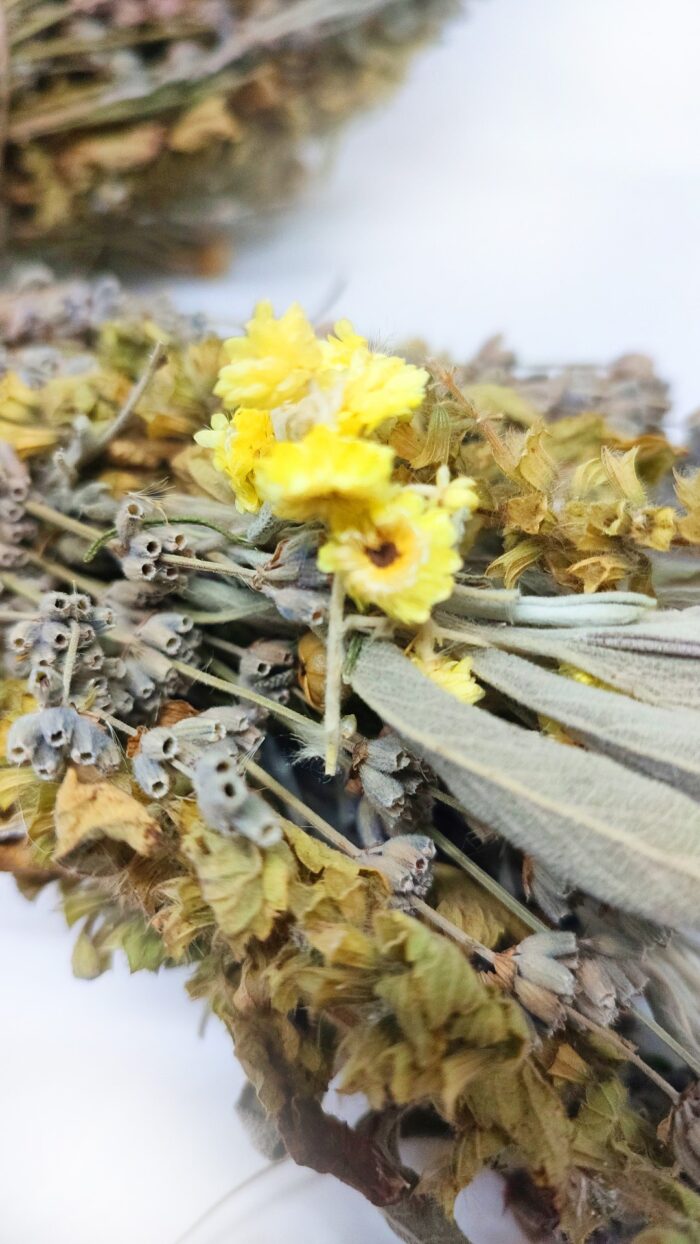 Doğal Çiçek Tütsüsü Doğal Çiçek Tütsüsü