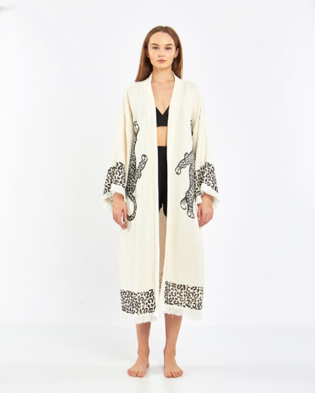 Homepage 47 Big Leopard Kimono