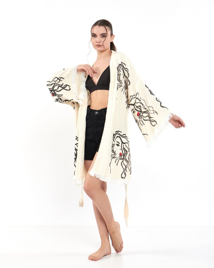 كيمونو بونيتا ميني