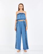 Blauer Anzug mit Crop-Hose