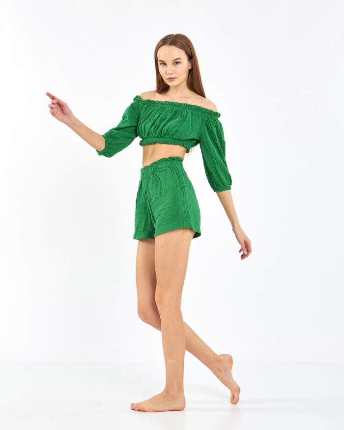 طقم شورت قصير قصير أخضر زمردي طقم شورت قصير قصير أخضر زمردي