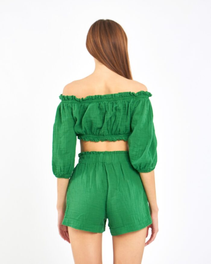 طقم شورت قصير قصير أخضر زمردي طقم شورت قصير قصير أخضر زمردي