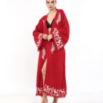 كيمونو منقوش بالحيثي