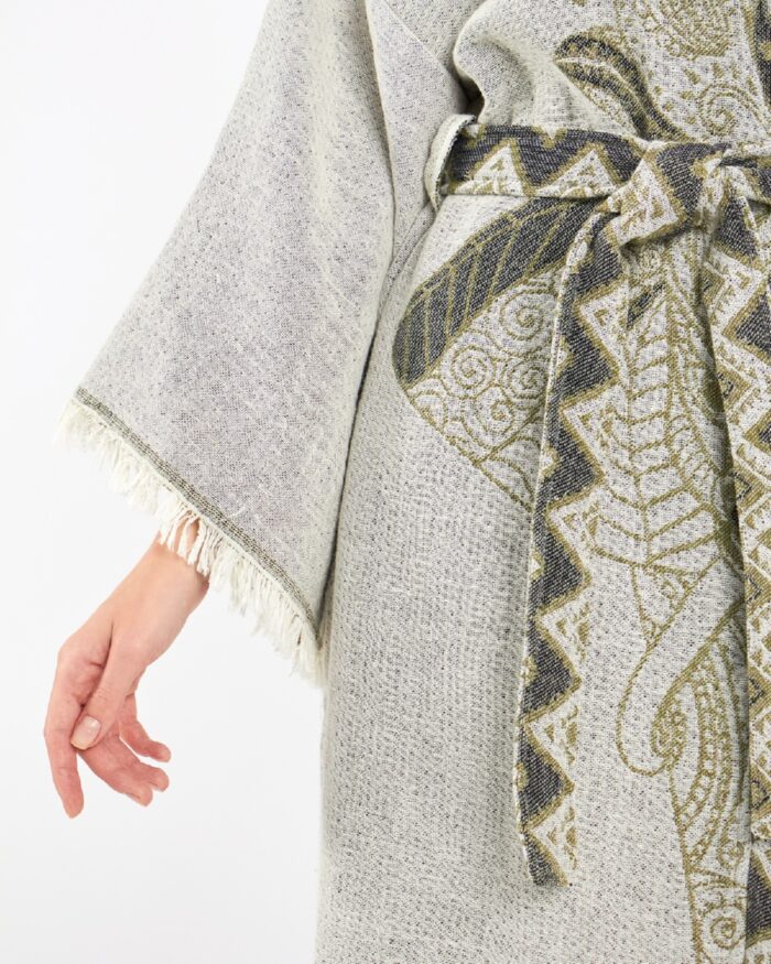 Jacquard Elephant Chakra Water Green Kimono Jacquard Elephant Chakra Water Green Kimono