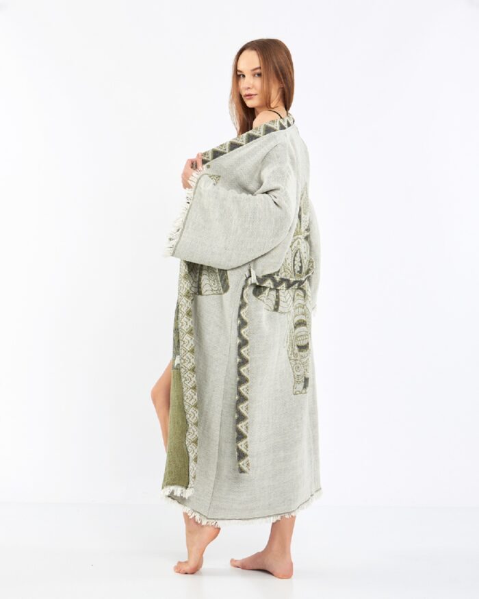 Jacquard Elephant Chakra Water Green Kimono Jacquard Elephant Chakra Water Green Kimono
