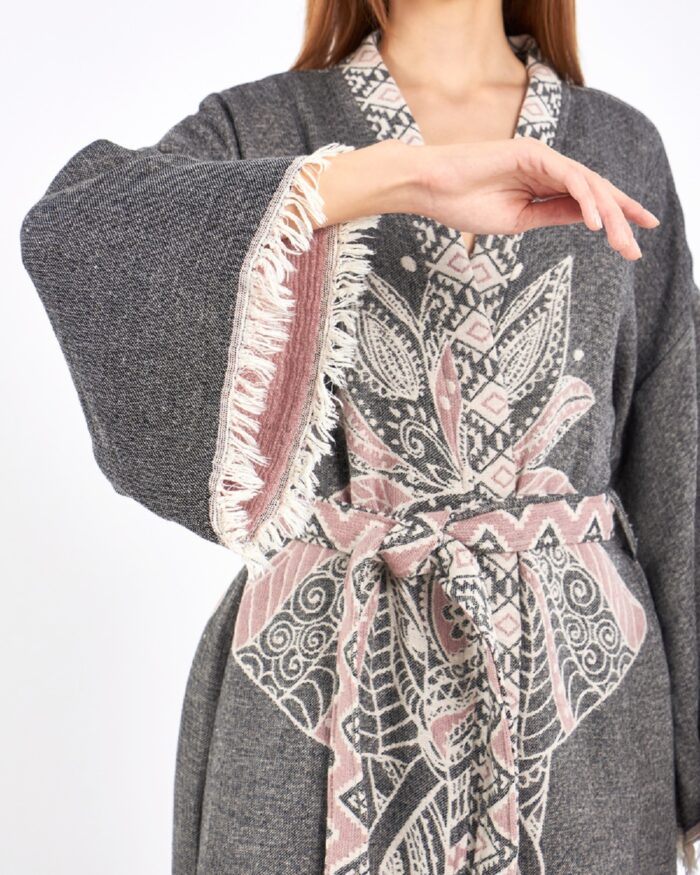 Jakarlı Pink Fil Chakra Antrasit Kimono Jakarlı Pink Fil Chakra Antrasit Kimono
