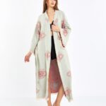 Jacquard-Kimono mit rotem Auge
