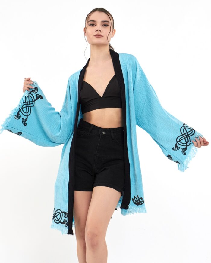 Lotus Eye Blue Short Kimono