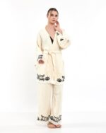 Lotus Eye Ecru Hosen-Kimono-Set