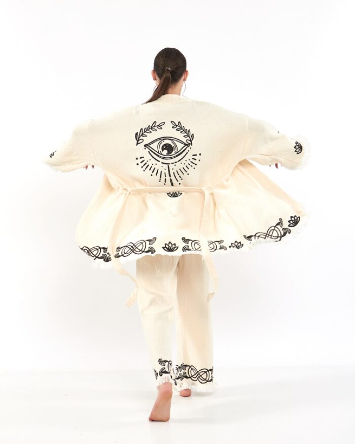Lotus Eye Ecru Hosen-Kimono-Set Lotus Eye Ecru Hosen-Kimono-Set