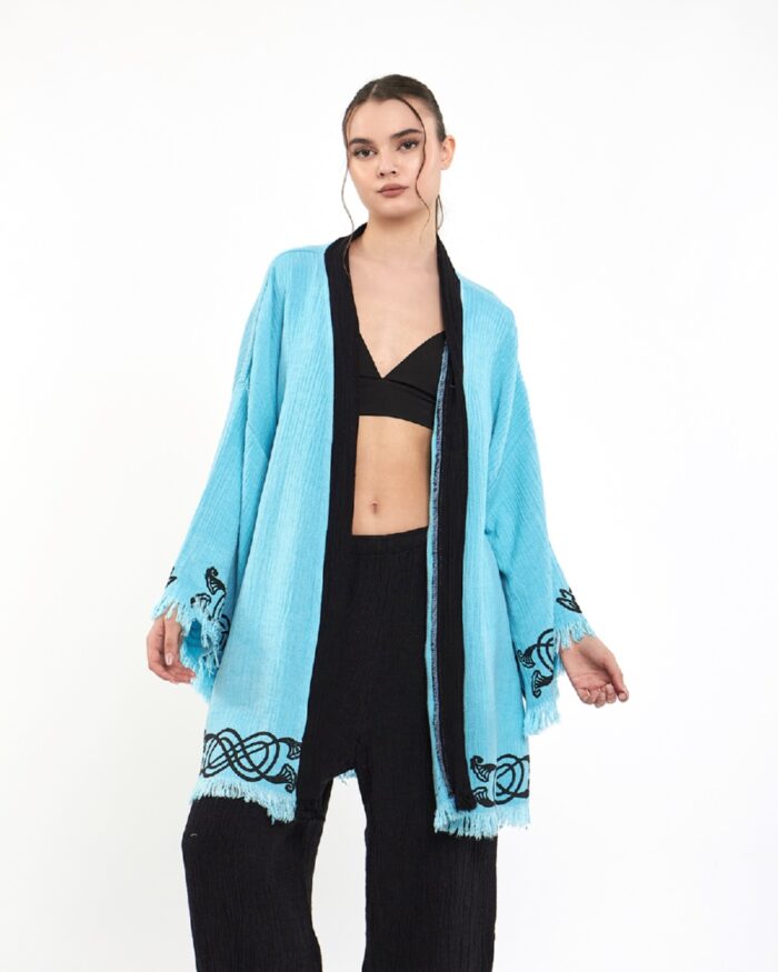 طقم كيمونو أزرق اللون أزرق عين لوتس أسود