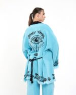 Lotusauge Blauer Anzug