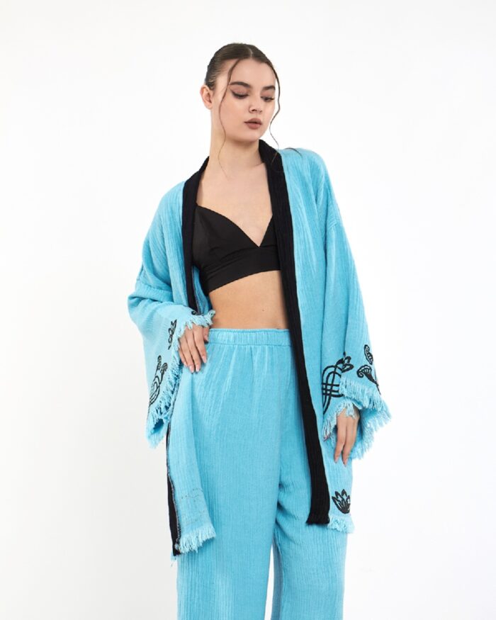 Lotusauge Blauer Anzug Lotusauge Blauer Anzug