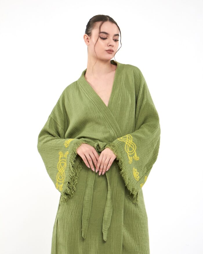 كيمونو لوتس آي جرين